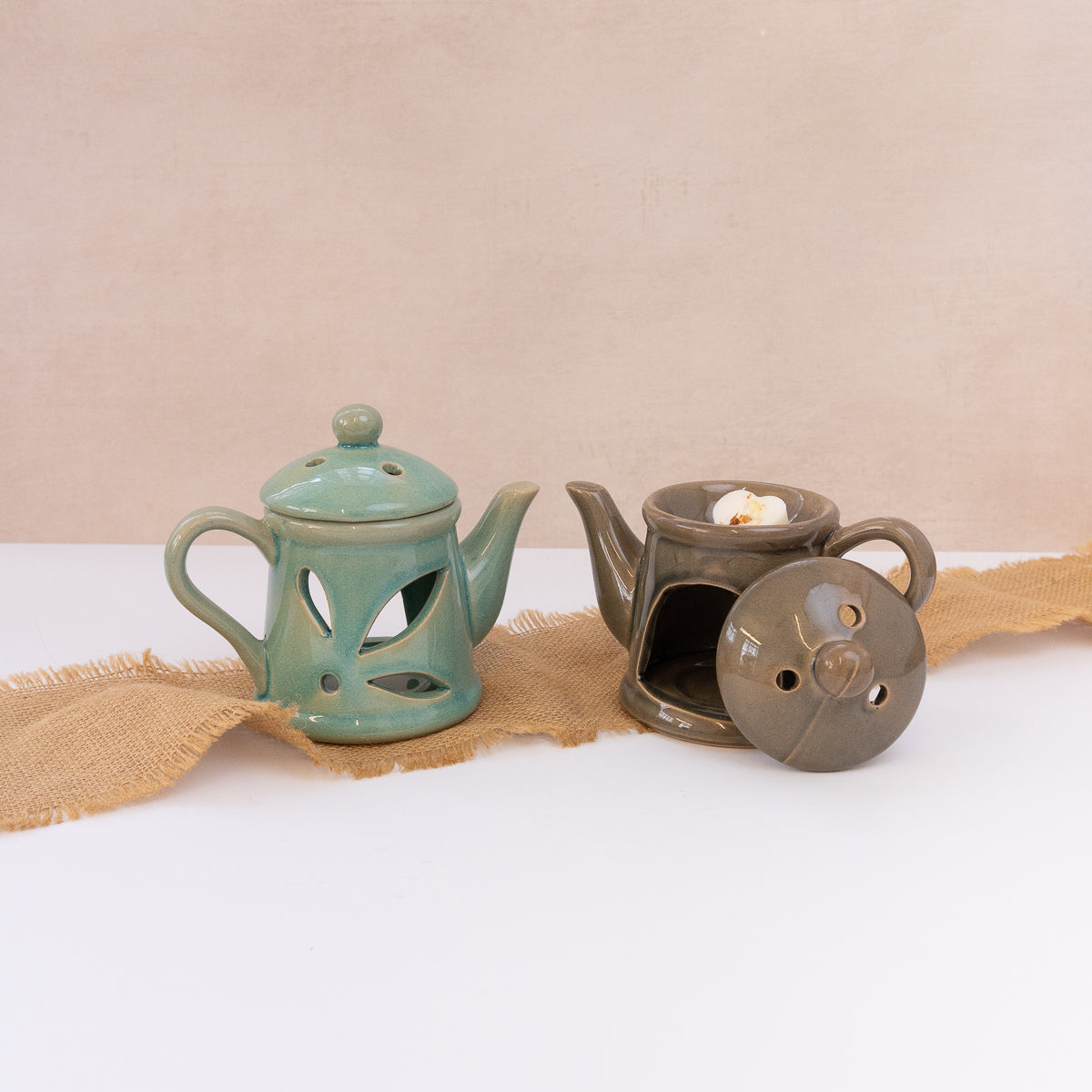 Teapot Tea Light Burner Bee Natural Wax Melts